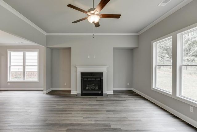 5617 Ernest Way, Flowery Branch, GA 30542
