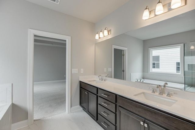 5617 Ernest Way, Flowery Branch, GA 30542