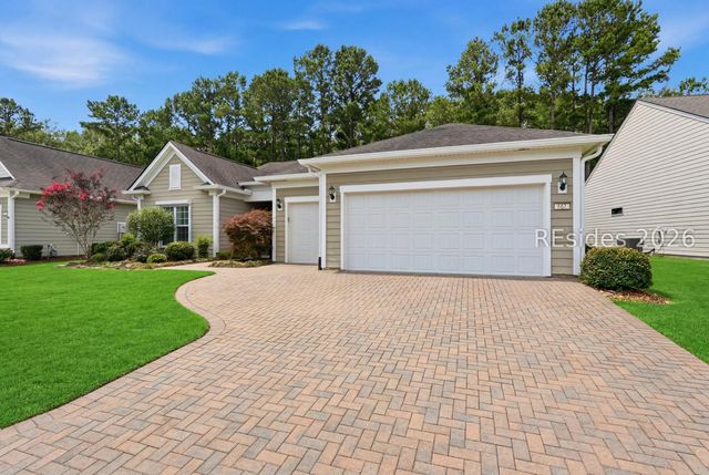 687 Freshwater Ln, Okatie, SC 29909