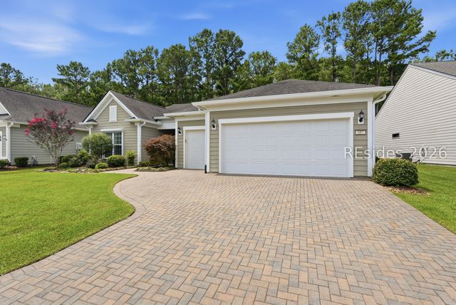 687 Freshwater Ln, Okatie, SC 29909