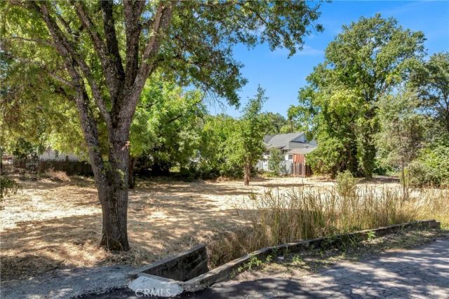 521 10th, Lakeport, CA 95453