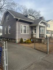 57 Granfield Avenue, Bridgeport, CT 06610