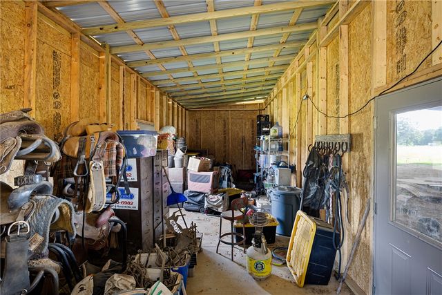 1050 SE 8th Street, Atkins, AR 72823