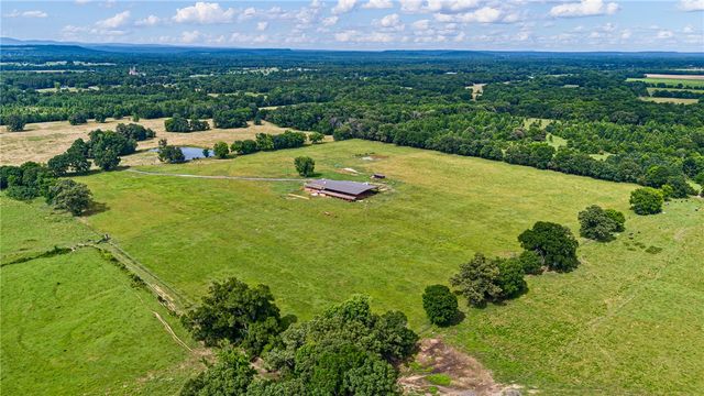 1050 SE 8th Street, Atkins, AR 72823