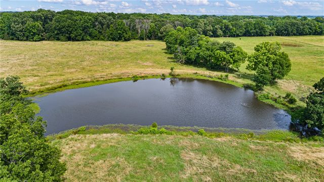 1050 SE 8th Street, Atkins, AR 72823