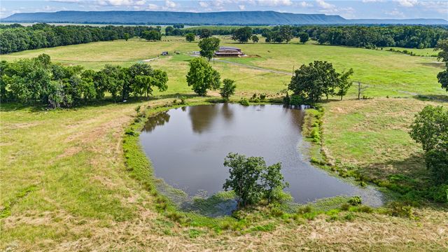 1050 SE 8th Street, Atkins, AR 72823