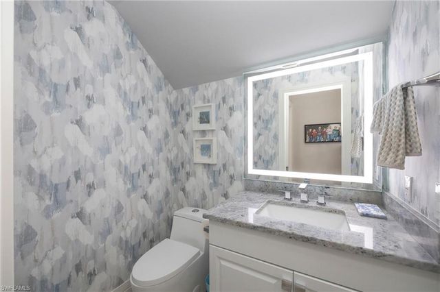 549 Eagle Creek DR, Naples, FL 34113