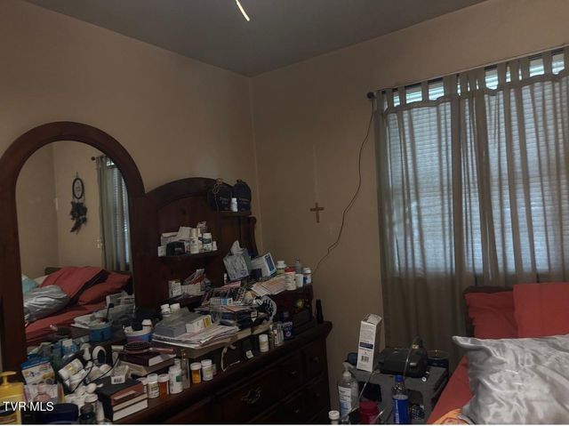 227 Fir Street, Appalachia, VA 24216