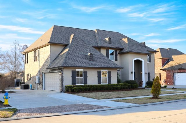 256 Riverwood Dr, Houma, LA 70360
