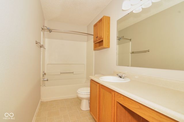 2812 Redland Lane, Indianapolis, IN 46217