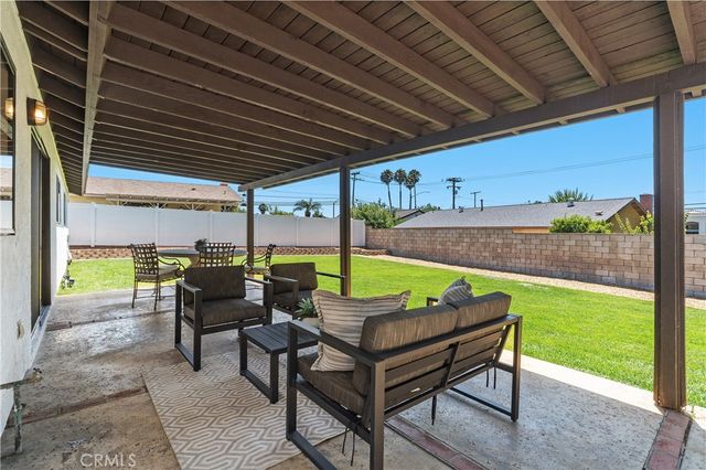 872 S Havenwood Circle, Orange, CA 92869
