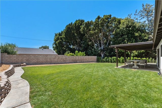 872 S Havenwood Circle, Orange, CA 92869