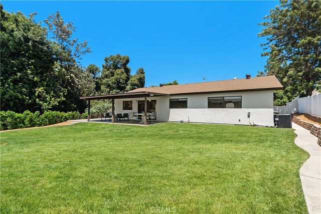 872 S Havenwood Circle, Orange, CA 92869