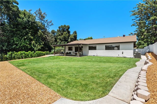 872 S Havenwood Circle, Orange, CA 92869
