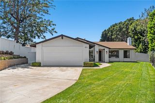 872 S Havenwood Circle, Orange, CA 92869