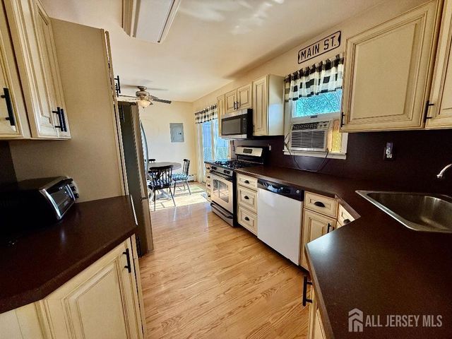 426 Jansen Avenue, Avenel, NJ 07001