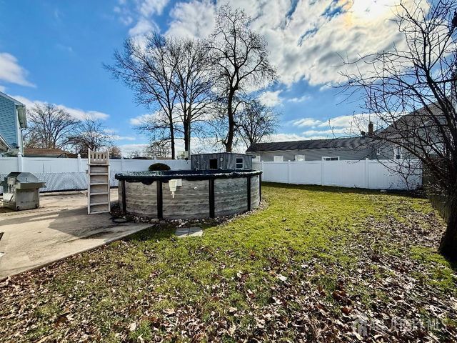 426 Jansen Avenue, Avenel, NJ 07001