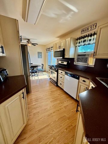 426 Jansen Avenue, Avenel, NJ 07001