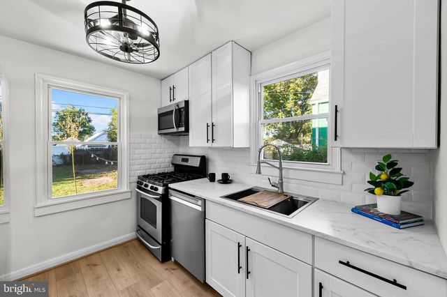 2511 WENTWORTH RD, Baltimore, MD 21234