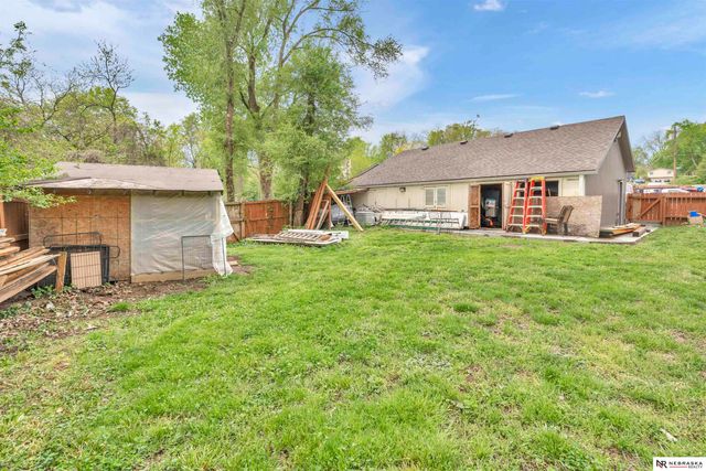 1403 Bluff Street, Bellevue, NE 68005