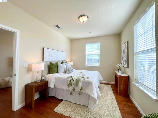 3901 Forest Cir, Castro Valley, CA 94546