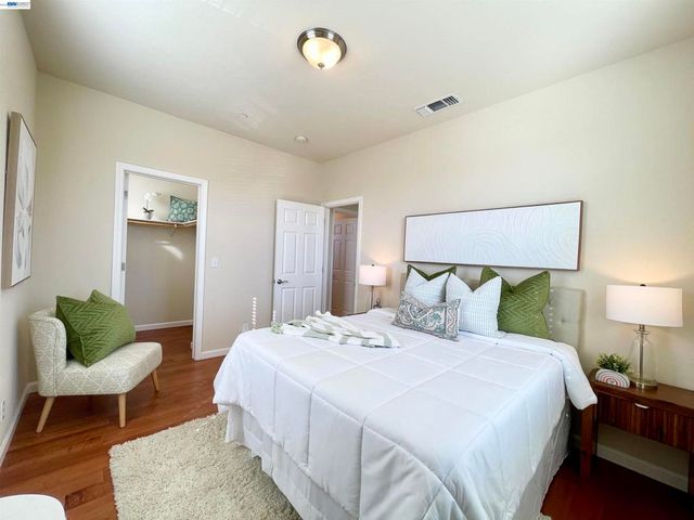 3901 Forest Cir, Castro Valley, CA 94546