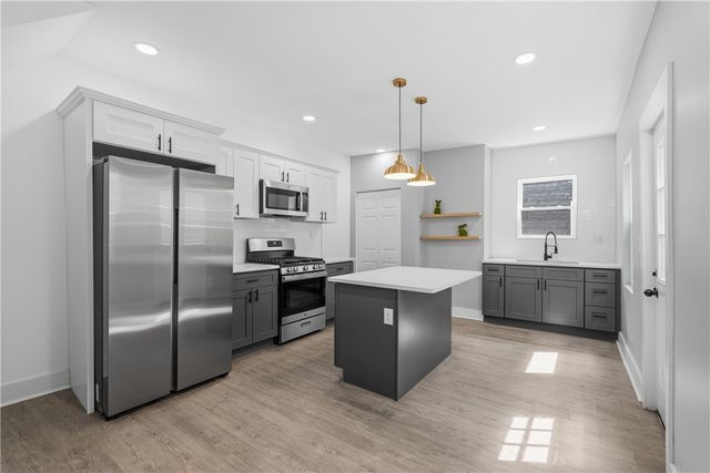 1206 Linden Place, Central North Side, PA 15212