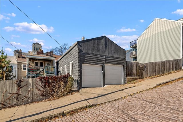1206 Linden Place, Central North Side, PA 15212