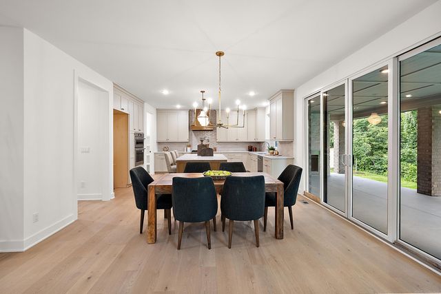 1051 E Avon Road, Rochester Hills, MI 48307