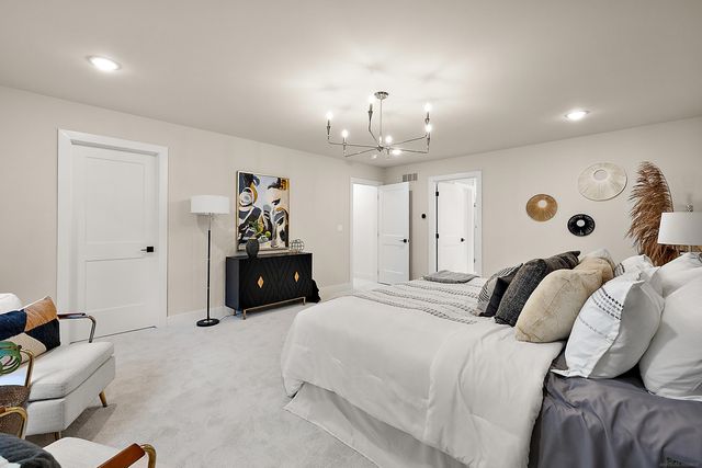 1051 E Avon Road, Rochester Hills, MI 48307