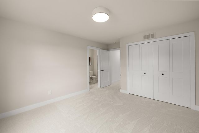 1051 E Avon Road, Rochester Hills, MI 48307
