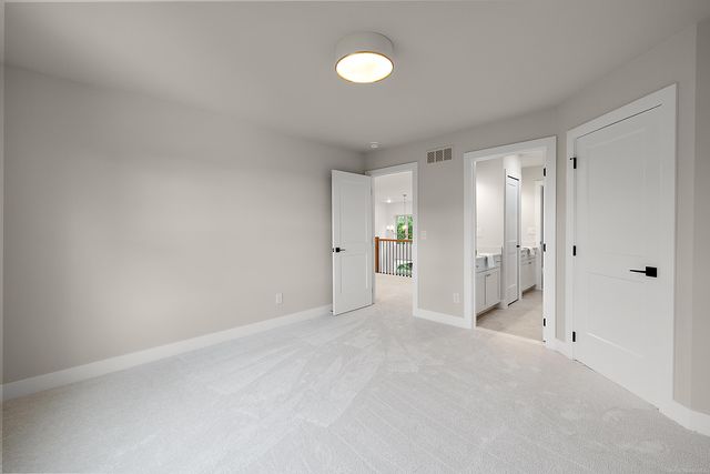 1051 E Avon Road, Rochester Hills, MI 48307