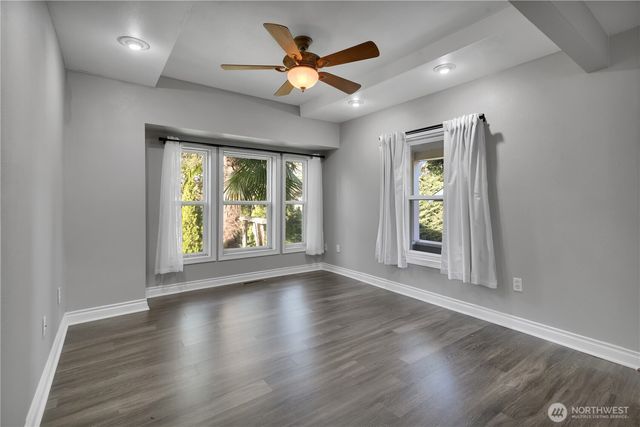 1547 SW Myrtle Street, Seattle, WA 98106