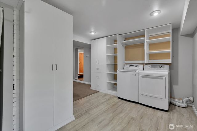 1547 SW Myrtle Street, Seattle, WA 98106