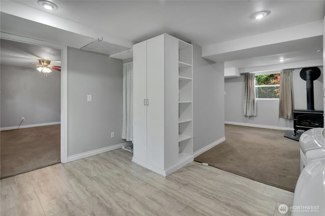 1547 SW Myrtle Street, Seattle, WA 98106