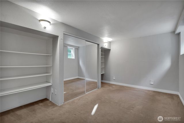 1547 SW Myrtle Street, Seattle, WA 98106