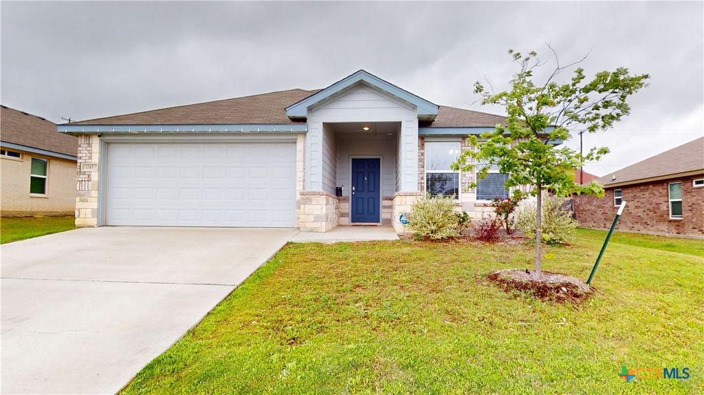 1745 Dryden Avenue, Copperas Cove, TX 76522