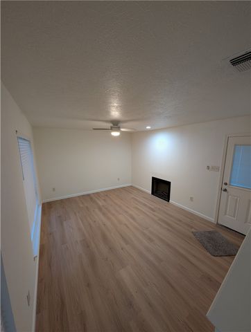 2812 Village Drive, Bryan, TX 77802