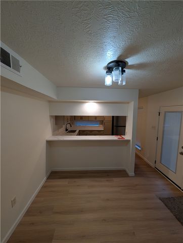 2812 Village Drive, Bryan, TX 77802