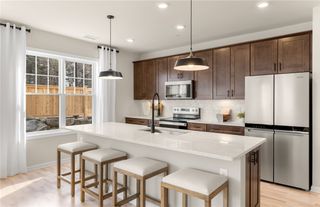 141 East Point Drive 101, East Providence, RI 02916
