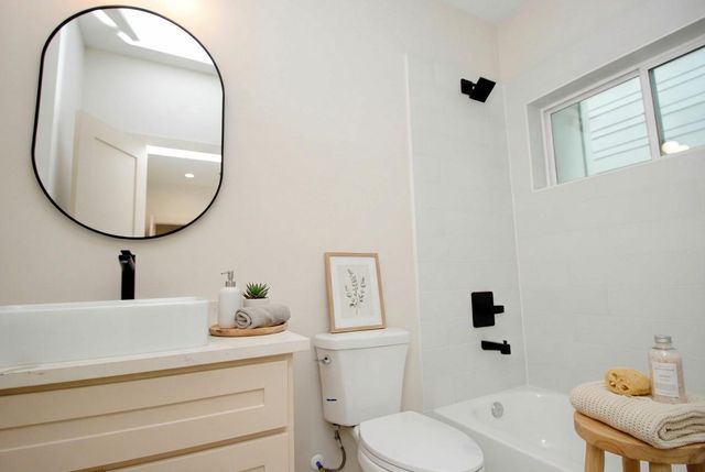 6310 Illinois Street A, Houston, TX 77021