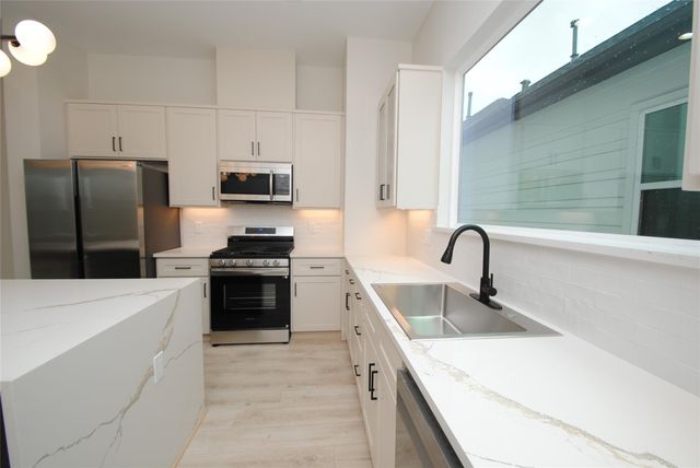 6310 Illinois Street A, Houston, TX 77021