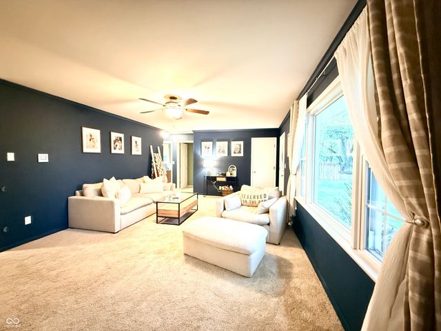 250 N Pleasant Run, Crawfordsville, IN 47933