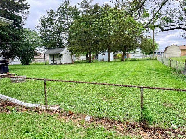 250 N Pleasant Run, Crawfordsville, IN 47933