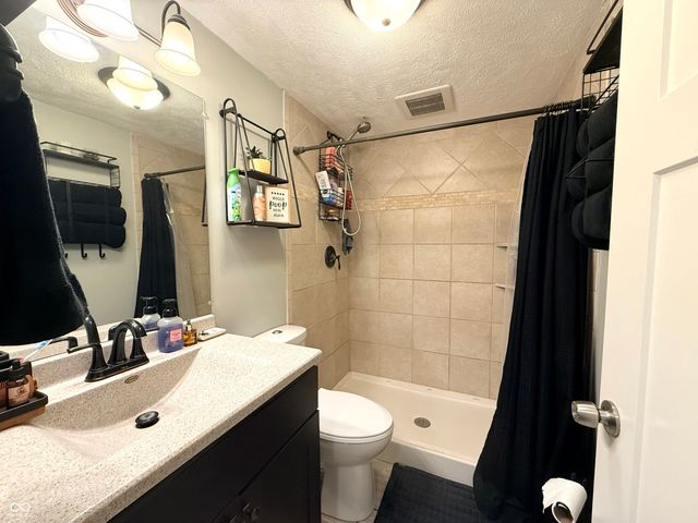 250 N Pleasant Run, Crawfordsville, IN 47933