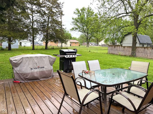 250 N Pleasant Run, Crawfordsville, IN 47933