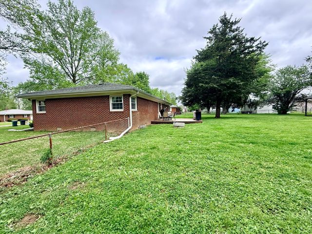 250 N Pleasant Run, Crawfordsville, IN 47933