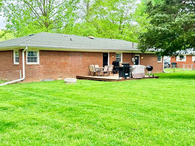250 N Pleasant Run, Crawfordsville, IN 47933