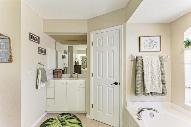 1050 NORTHVIEW STREET, Port Charlotte, FL 33952