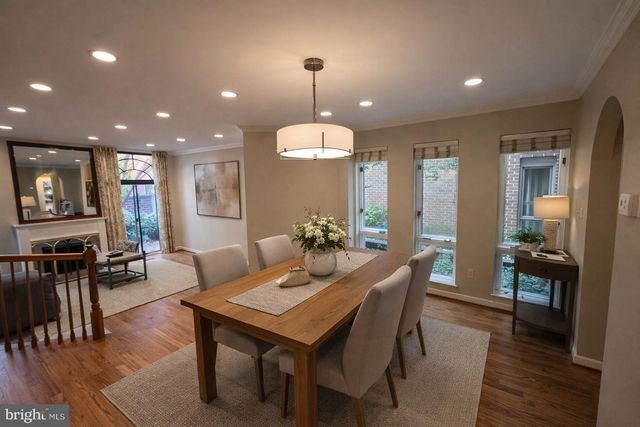 418 S HANOVER ST, Baltimore, MD 21201